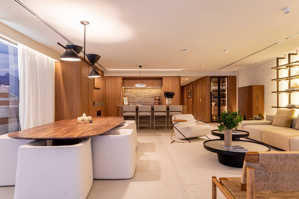Apartamento decorado — jantar e cozinha